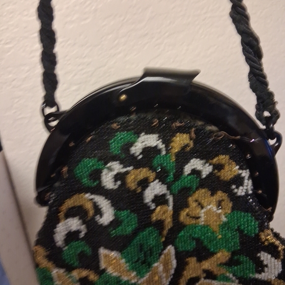 Embroidered Black and Green Beaded Handbag - Picture 4 of 6